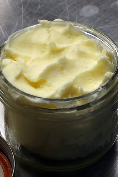 Cultured butter enhances its digestibility and brings vibrance to its flavor.