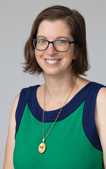 Elizabeth Foley O'Connor Headshot