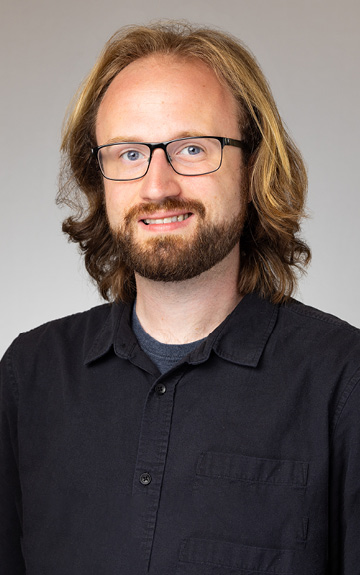 Tim Corrao Headshot