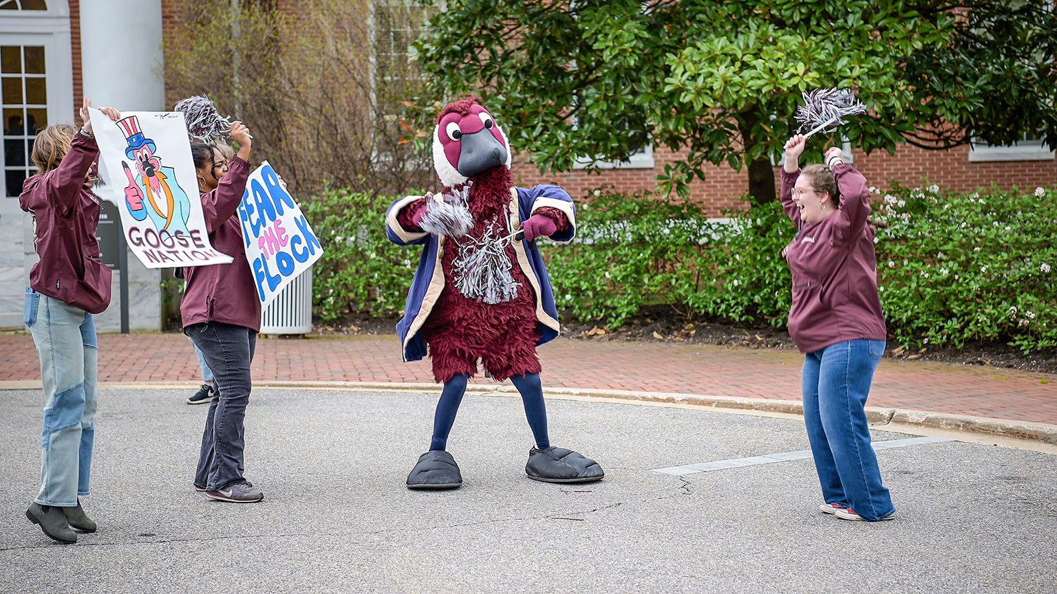 Gus the Goose and friends welcome students at move-in day