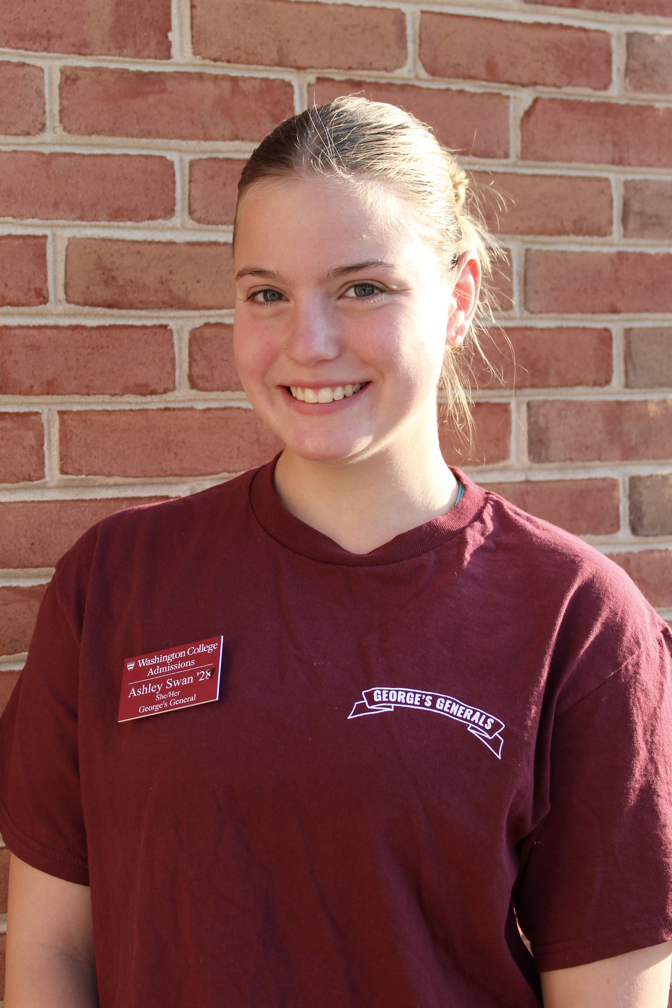 Ashley Swan Washington College Student Ambassador George's General Tour Guide