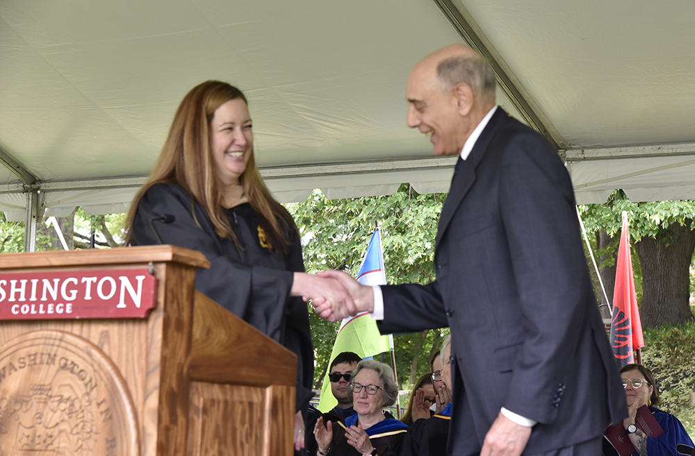 Bruce Kornberg accepts the alumni citation at commencement