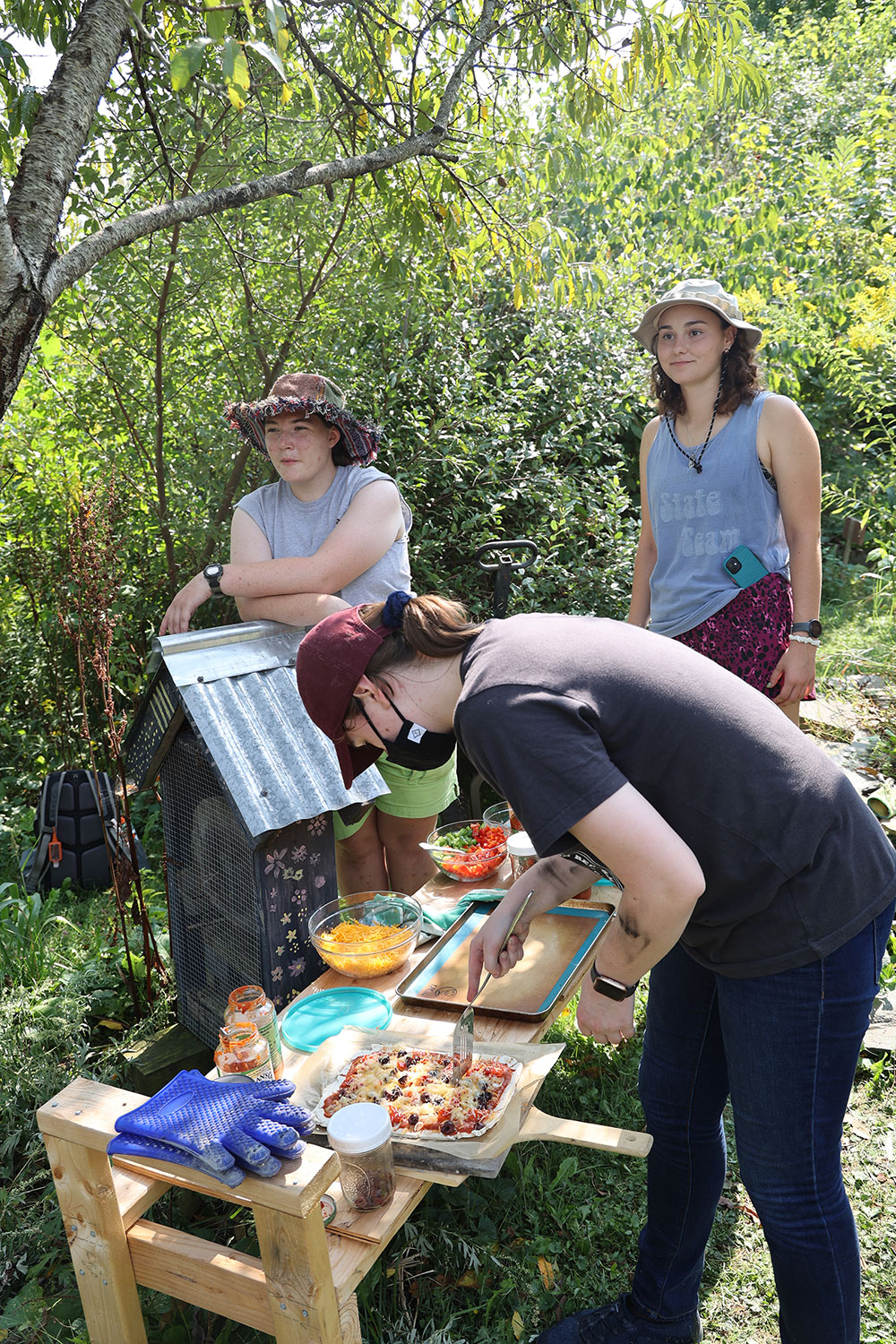 Earth Oven Pizzas at the Campus Garden