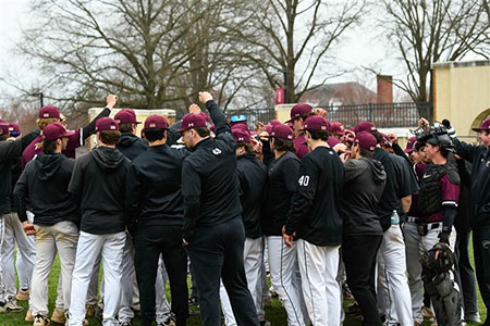 men's baseball team