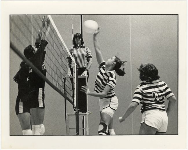 vintage photo of women playing volleyball at wc
