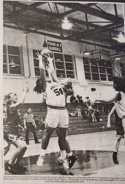 Eboni Taylor Tue Basketball 