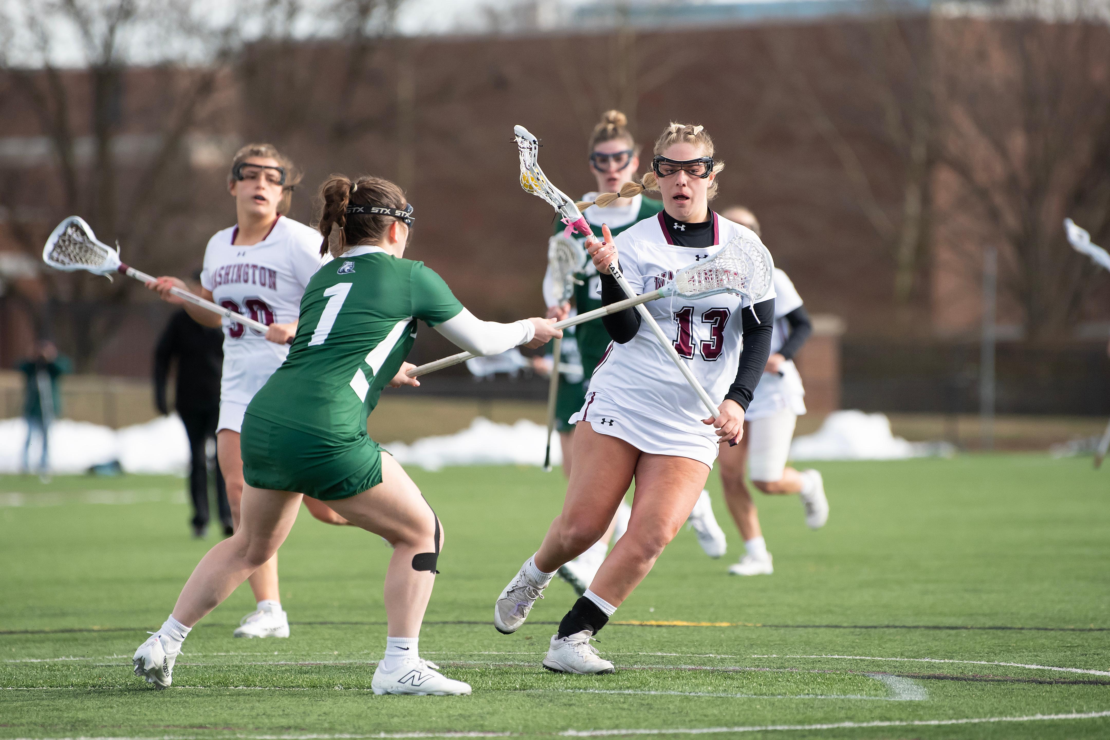 A game of women's lacrosse