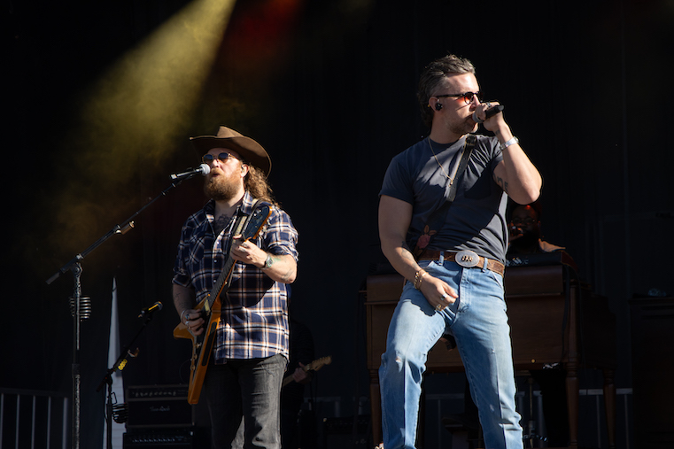 Brothers Osborne rock Washington College campus for Admitted Students Day. 